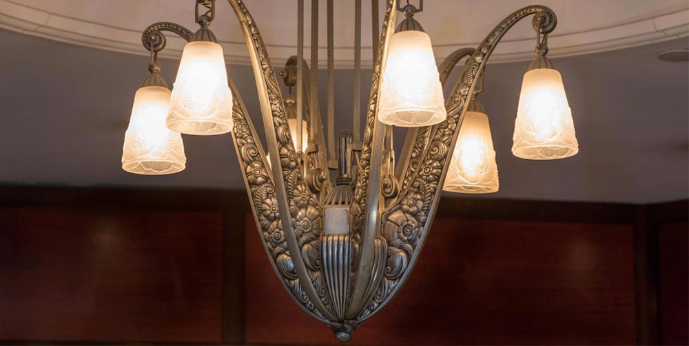 Art-Deco-Light-Fixture