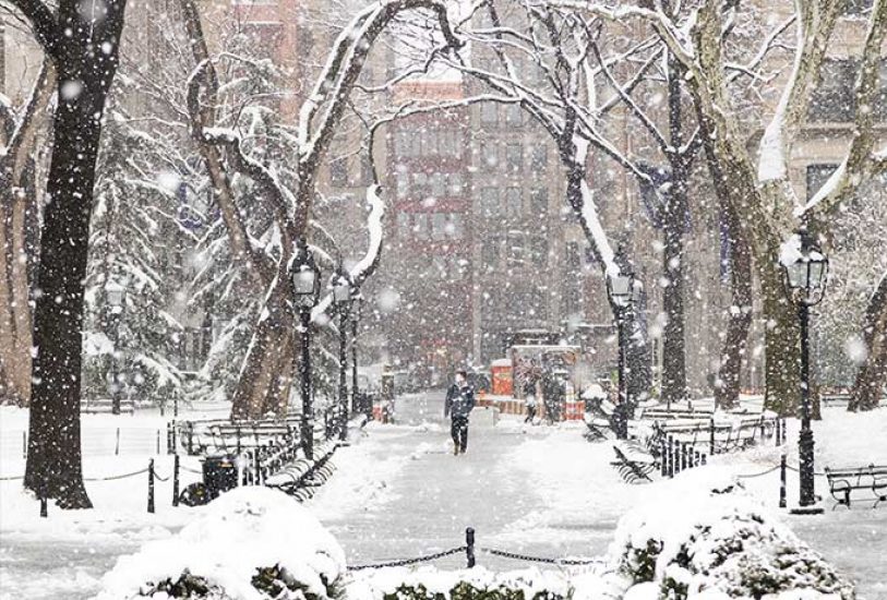 Washington-Square-Park Neighborhood-in-Snow